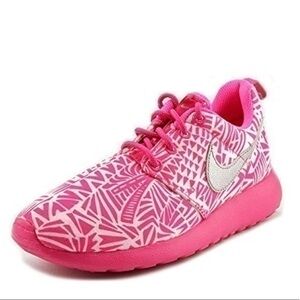 Nike Youth ROSHERUN PRINT ShoesWhite / Metallic Silver/Vivid Pink